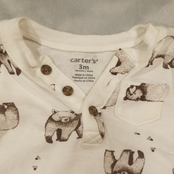 Carters long sleeve onsie - Picture 5 of 7